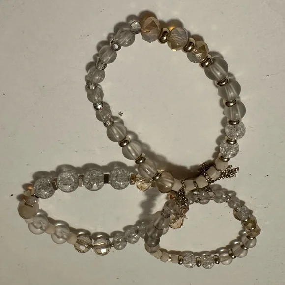 3 bracelets connected‎ together - Picture 3 of 3